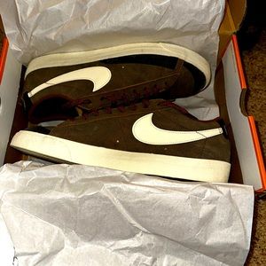 Nike blazer low vintage rare color way